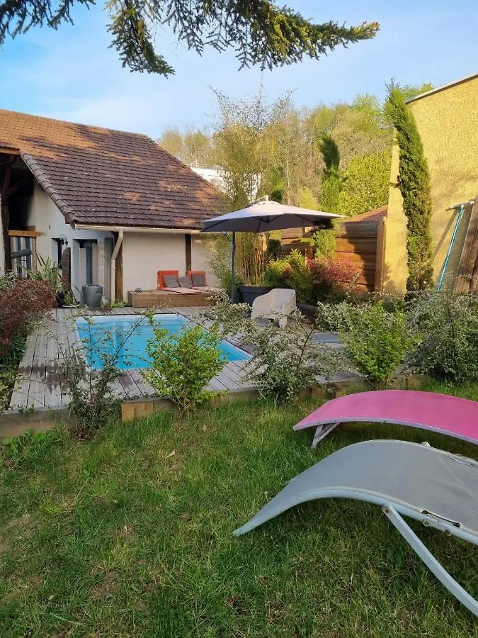 Hotel Matin de Saône à Fontaines-Saint-Martin Maison d'hôtes